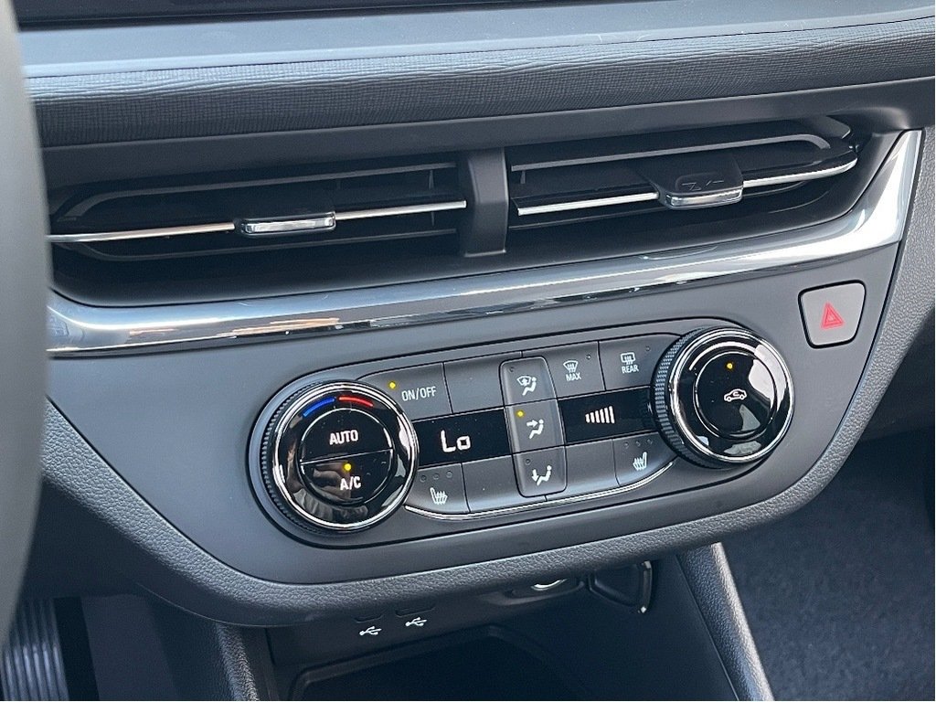 2025 Buick Envista in Joliette, Quebec - 17 - w1024h768px