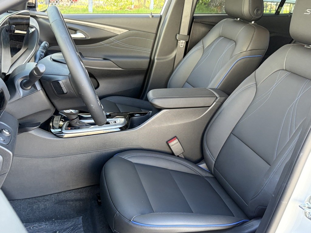 2026 Buick Envista in Joliette, Quebec - 8 - w1024h768px
