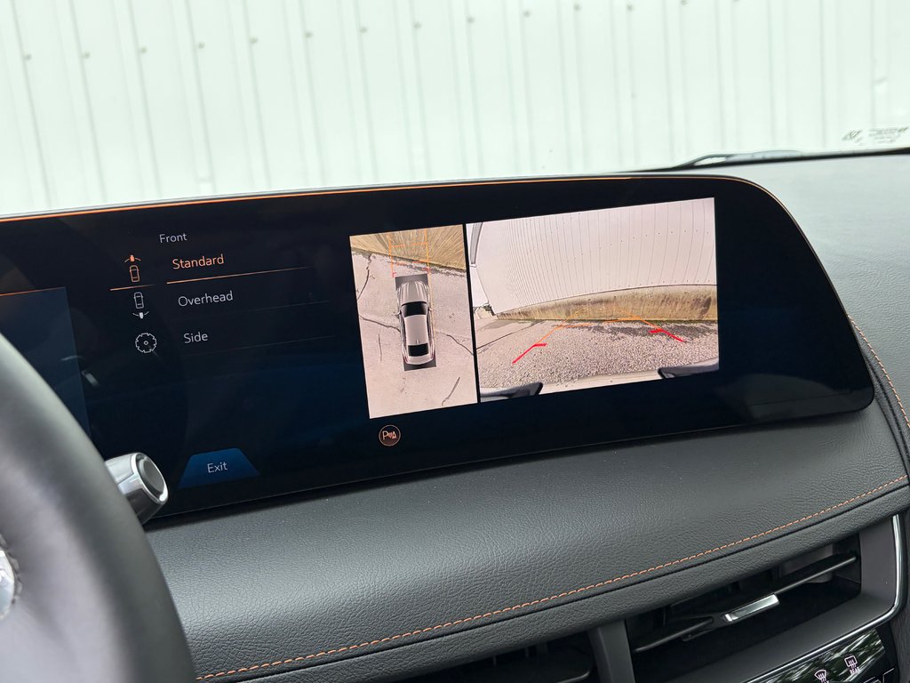 2026 Cadillac CT5 in Joliette, Quebec - 17 - w1024h768px