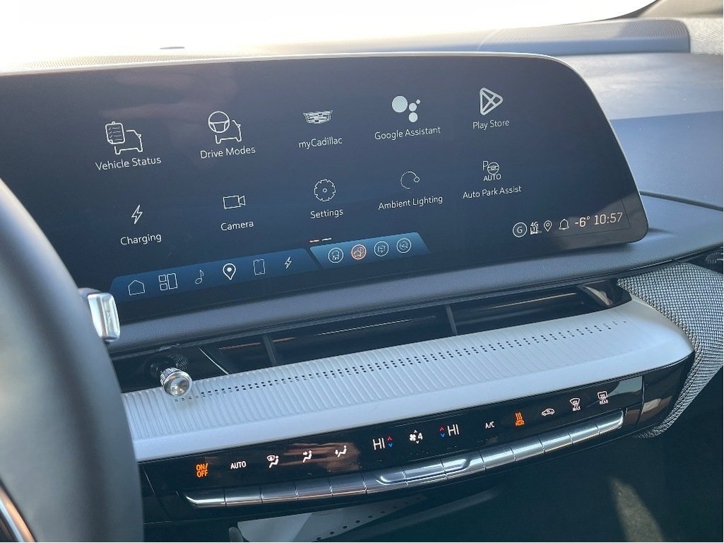 2026 Cadillac Optiq in Joliette, Quebec - 15 - w1024h768px