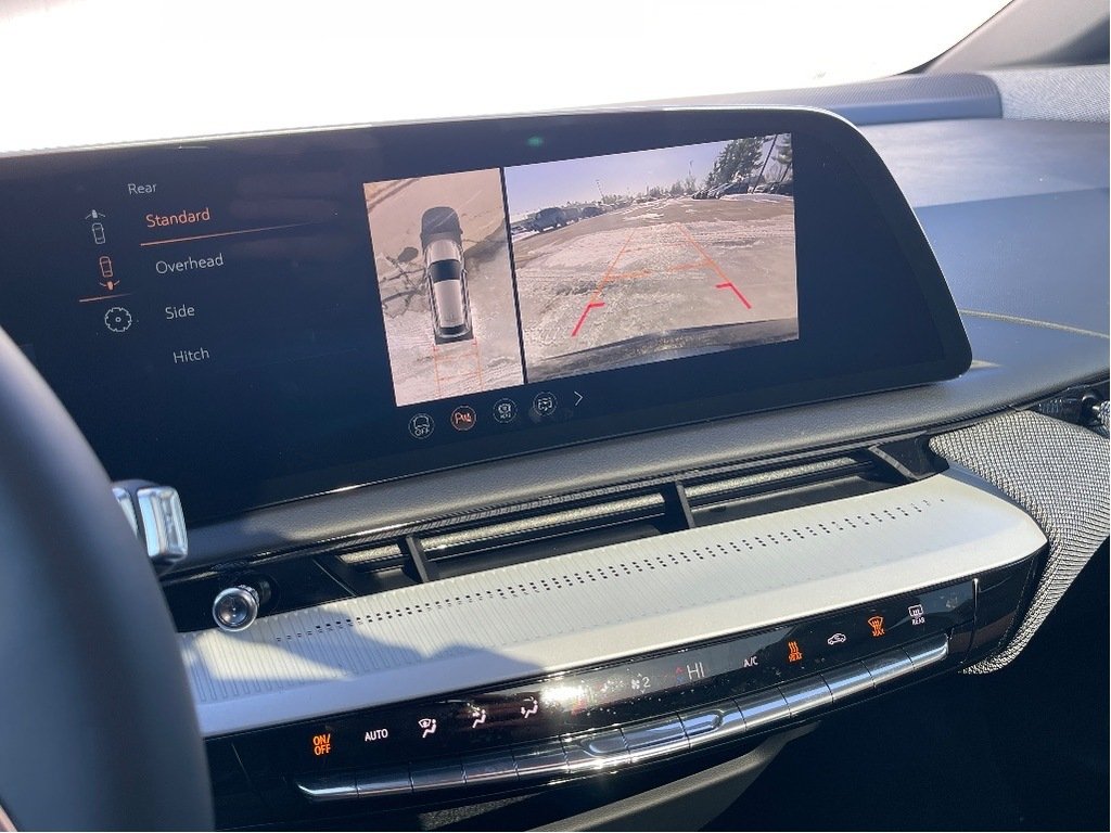 2026 Cadillac Optiq in Joliette, Quebec - 17 - w1024h768px