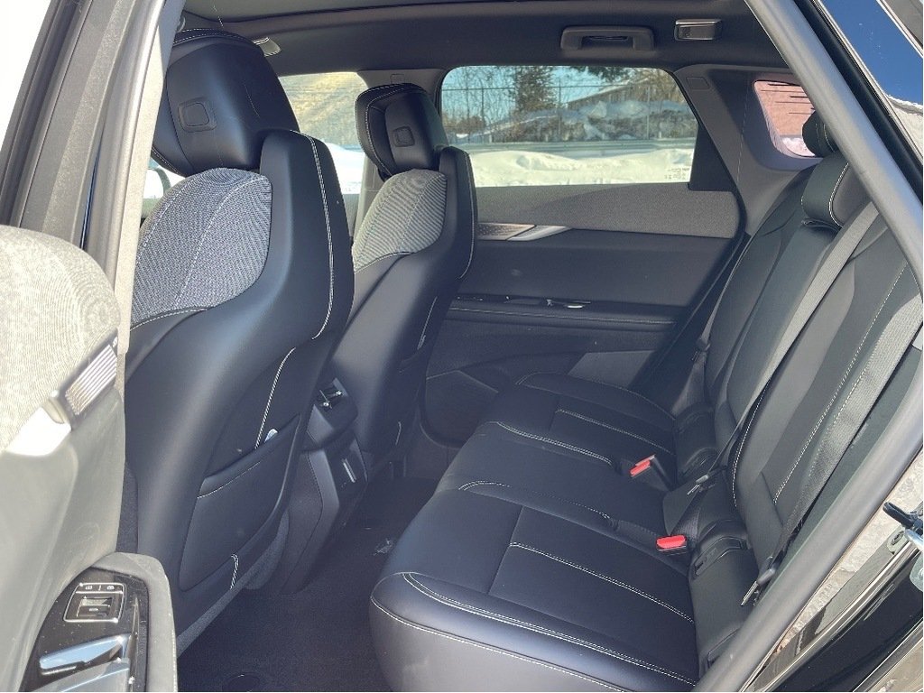 2026 Cadillac Optiq in Joliette, Quebec - 11 - w1024h768px