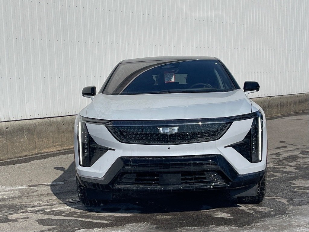 2026 Cadillac Optiq in Joliette, Quebec - 2 - w1024h768px