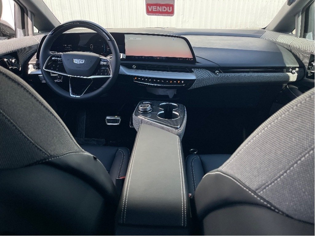 2026 Cadillac Optiq in Joliette, Quebec - 12 - w1024h768px