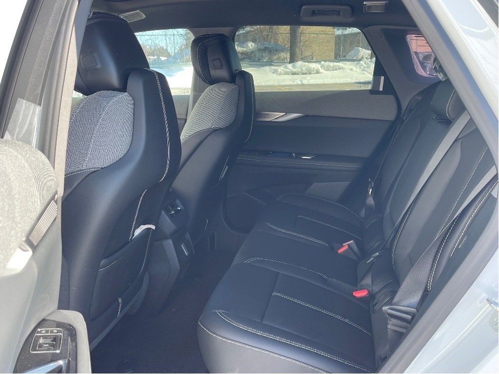 2026 Cadillac Optiq in Joliette, Quebec - 11 - w1024h768px