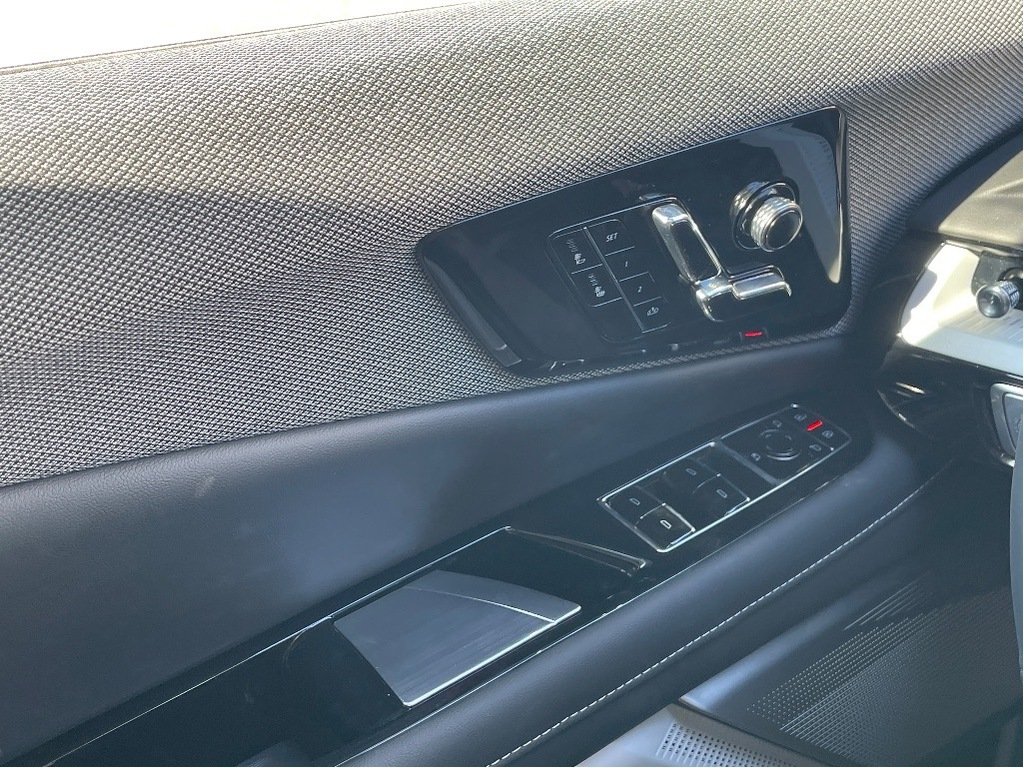 2026 Cadillac Optiq in Joliette, Quebec - 13 - w1024h768px