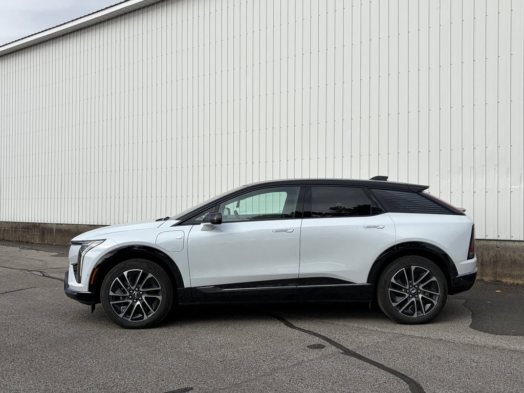 2027 Cadillac Optiq in Joliette, Quebec - 3 - w1024h768px