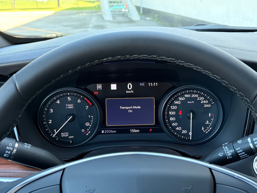 2026 Cadillac XT5 in Joliette, Quebec - 15 - w1024h768px