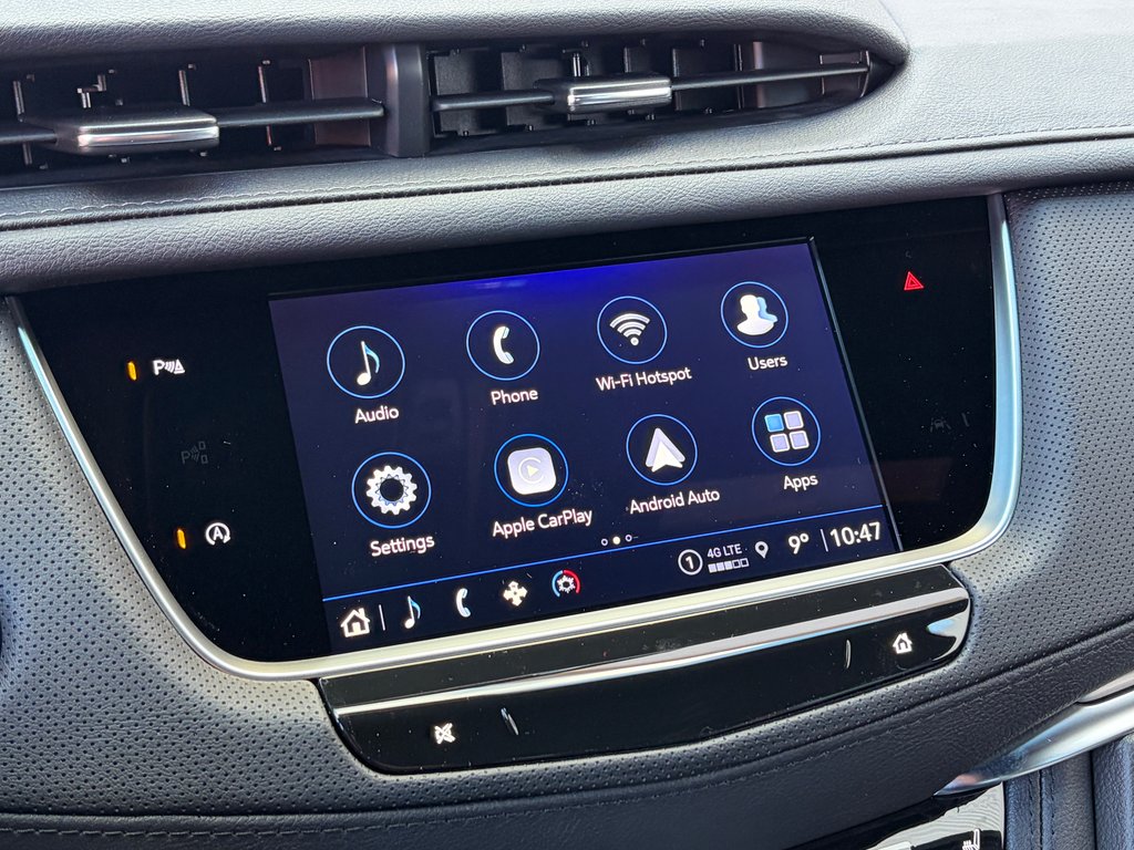 2026 Cadillac XT5 in Joliette, Quebec - 14 - w1024h768px