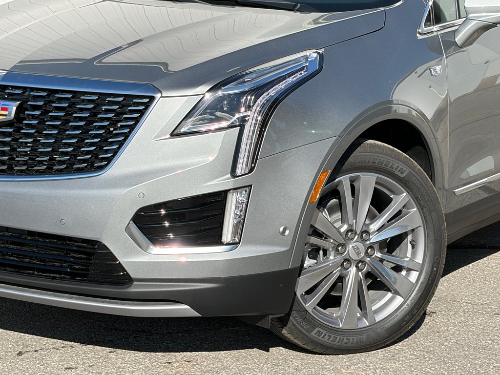 2026 Cadillac XT5 in Joliette, Quebec - 6 - w1024h768px