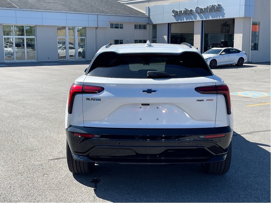 2024 Chevrolet Blazer EV in Joliette, Quebec - 5 - w1024h768px