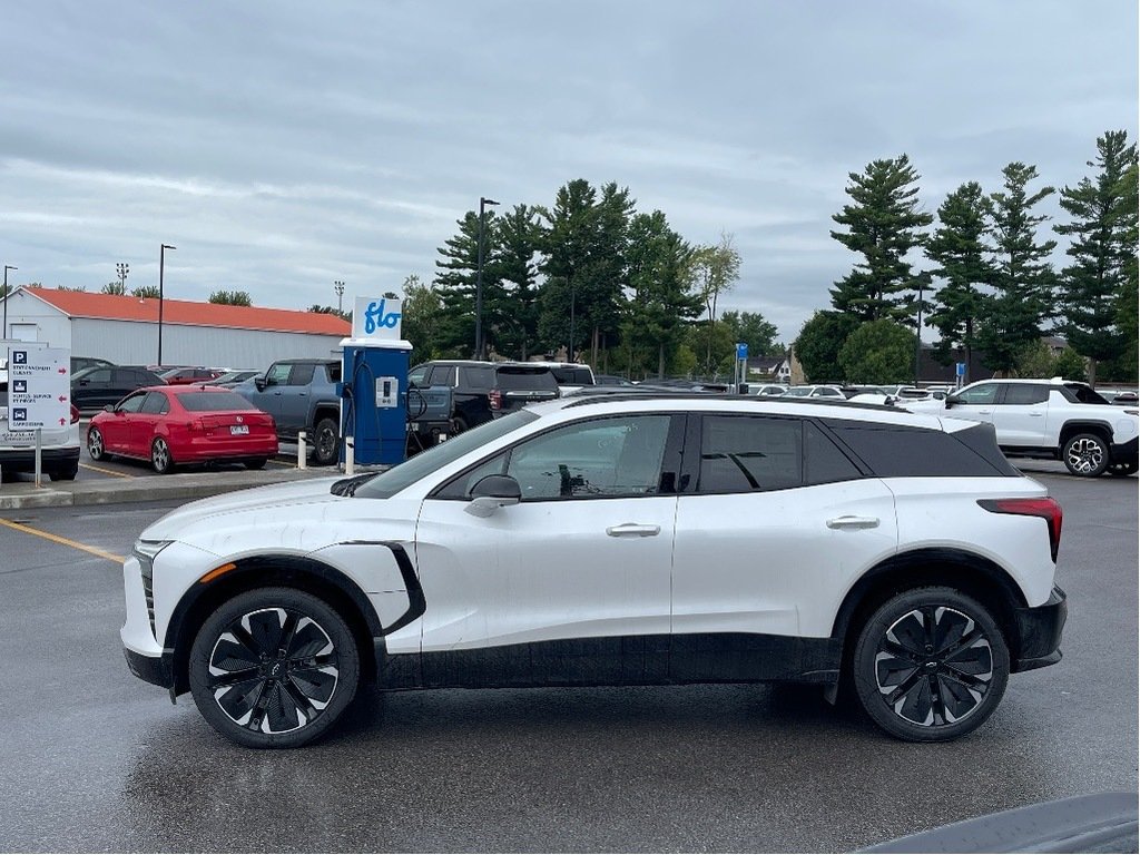 2024 Chevrolet Blazer EV in Joliette, Quebec - 3 - w1024h768px