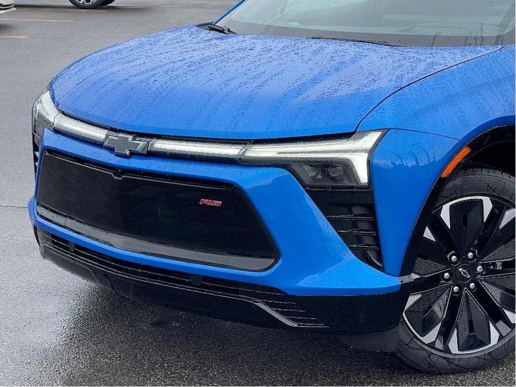 Chevrolet Blazer EV  2024 à Joliette, Québec - 6 - w1024h768px