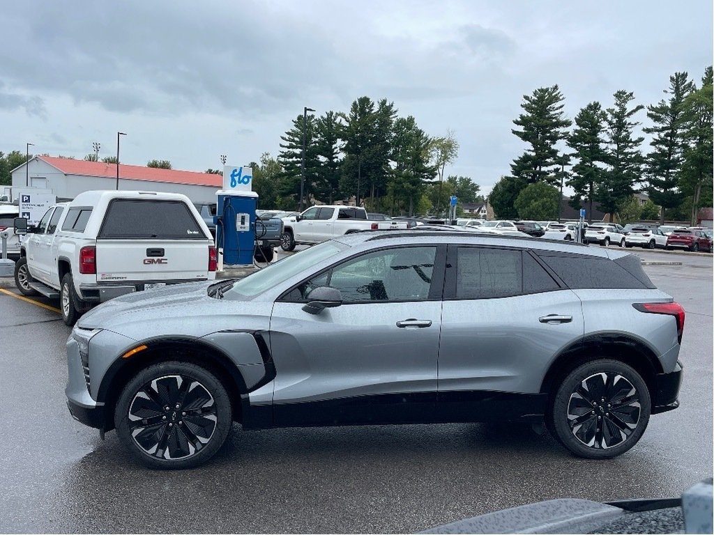 Chevrolet Blazer EV  2024 à Joliette, Québec - 3 - w1024h768px