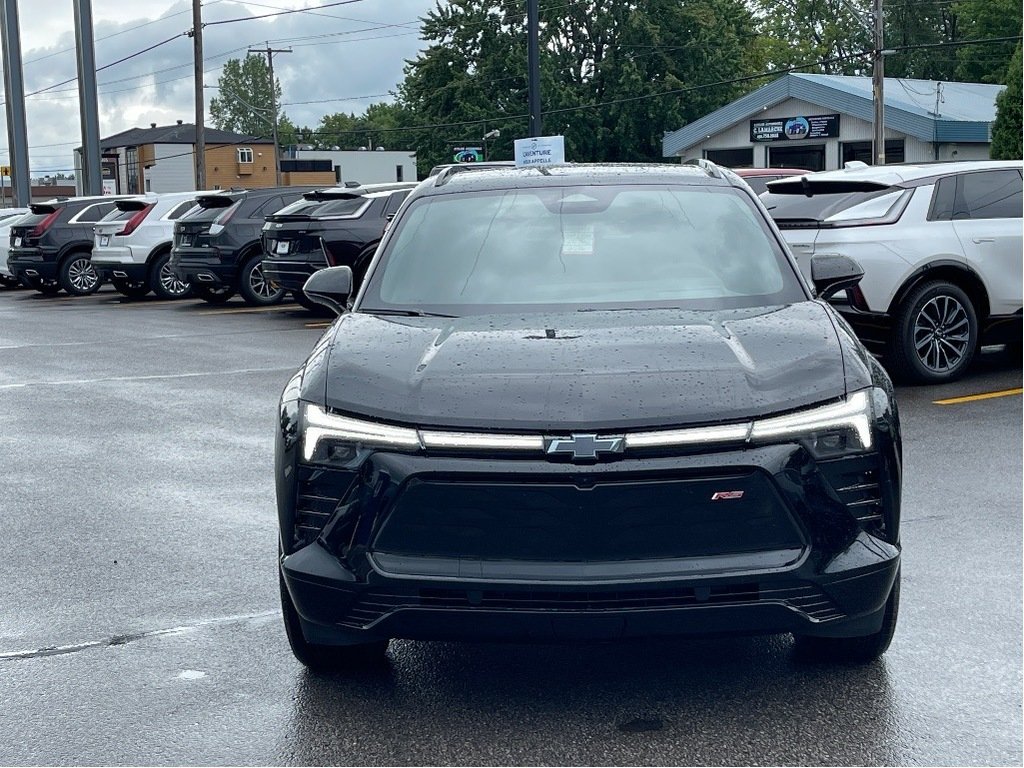 Chevrolet Blazer EV  2024 à Joliette, Québec - 2 - w1024h768px