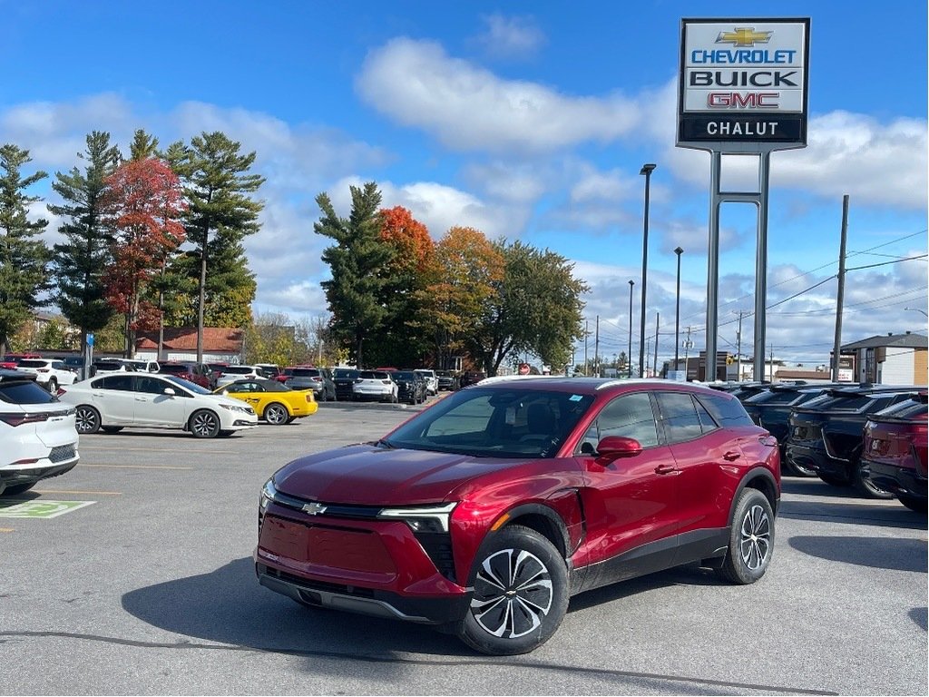 2025 Chevrolet Blazer EV in Joliette, Quebec - 1 - w1024h768px