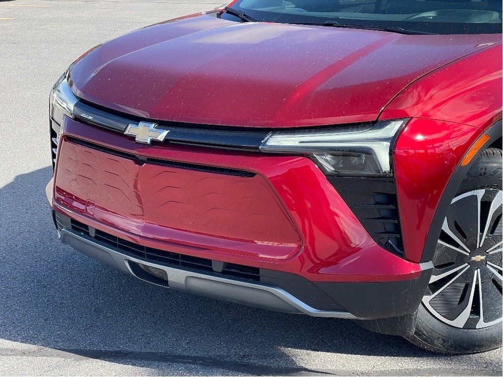 2025 Chevrolet Blazer EV in Joliette, Quebec - 6 - w1024h768px