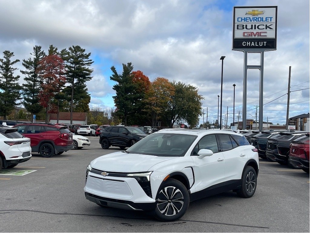 2025 Chevrolet Blazer EV in Joliette, Quebec - 1 - w1024h768px