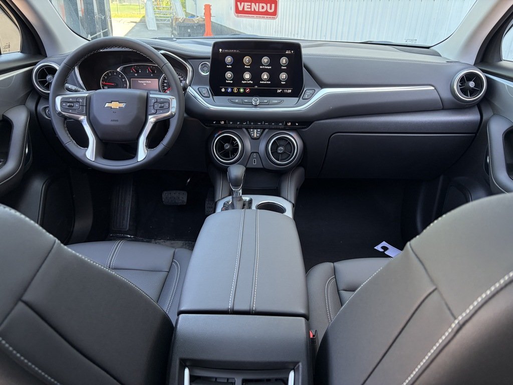 2026 Chevrolet Blazer in Joliette, Quebec - 11 - w1024h768px