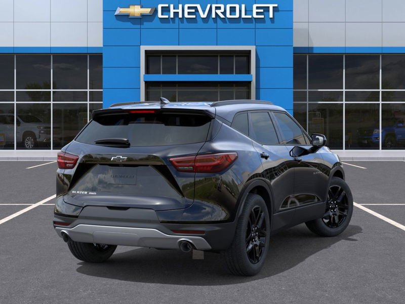 Chevrolet Blazer  2026 à Joliette, Québec - 4 - w1024h768px