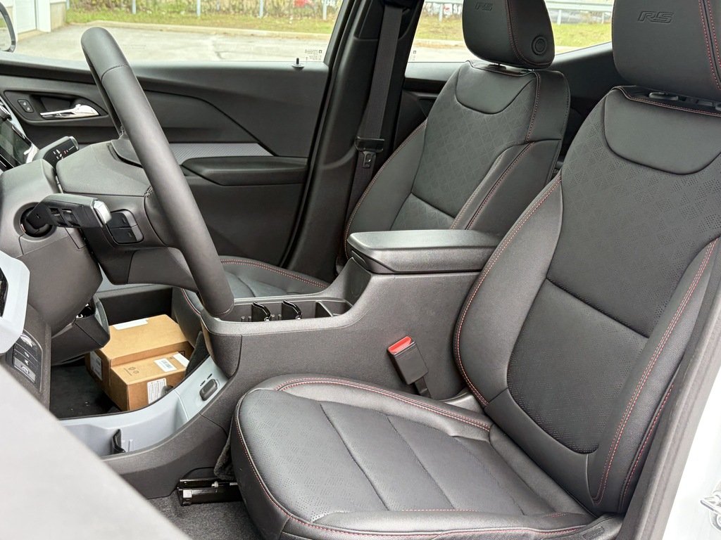 Chevrolet Bolt  2027 à Joliette, Québec - 8 - w1024h768px