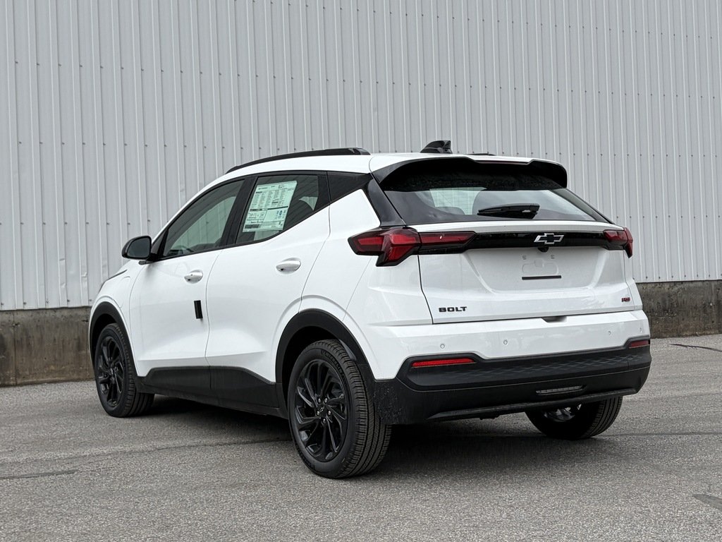 Chevrolet Bolt  2027 à Joliette, Québec - 4 - w1024h768px