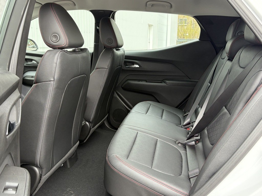 Chevrolet Bolt  2027 à Joliette, Québec - 9 - w1024h768px