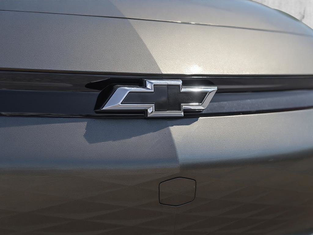 Chevrolet Bolt  2027 à Joliette, Québec - 8 - w1024h768px