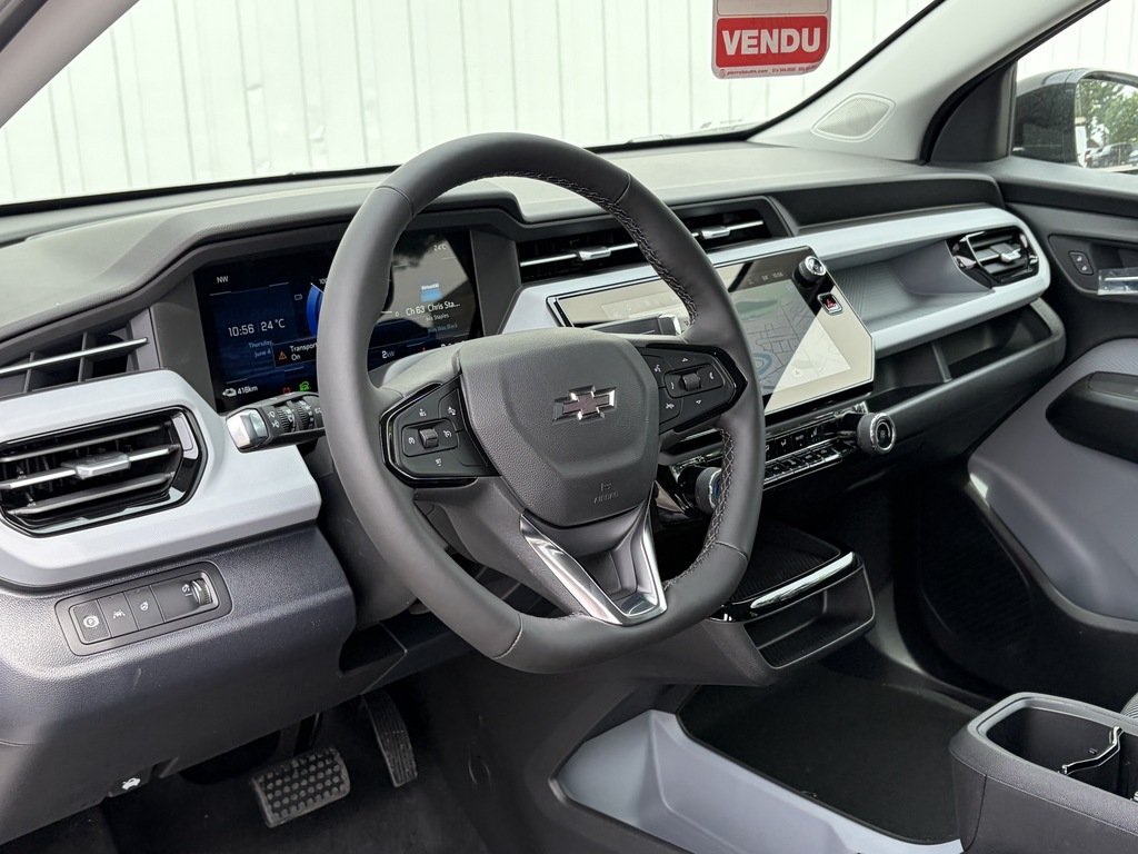 2027 Chevrolet Bolt in Joliette, Quebec - 7 - w1024h768px