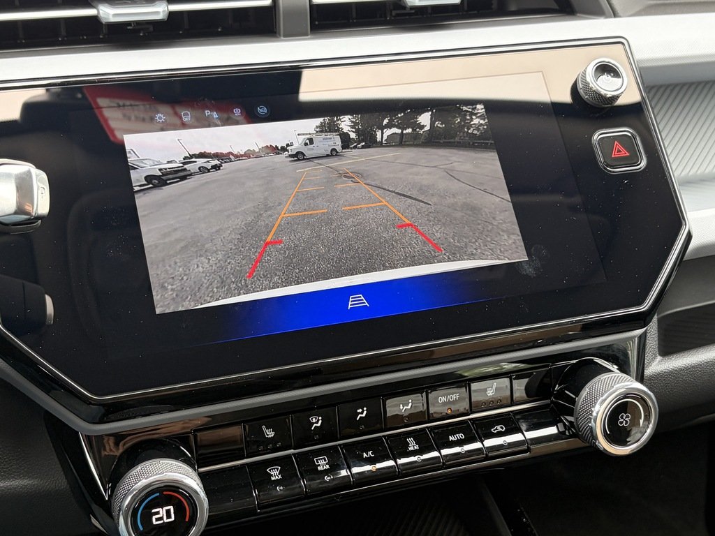 2027 Chevrolet Bolt in Joliette, Quebec - 15 - w1024h768px