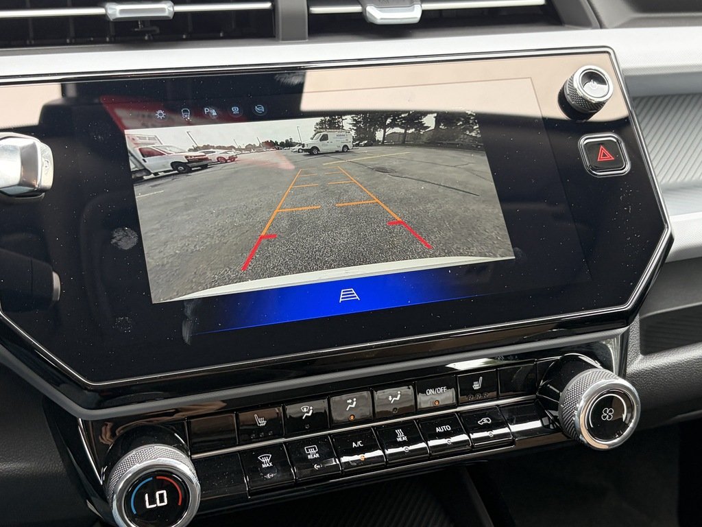 2027 Chevrolet Bolt in Joliette, Quebec - 15 - w1024h768px