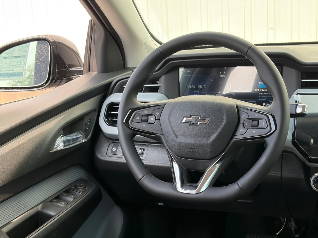 2027 Chevrolet Bolt in Joliette, Quebec - 12 - w1024h768px
