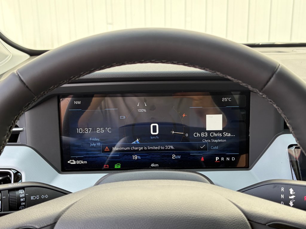 2027 Chevrolet Bolt in Joliette, Quebec - 13 - w1024h768px