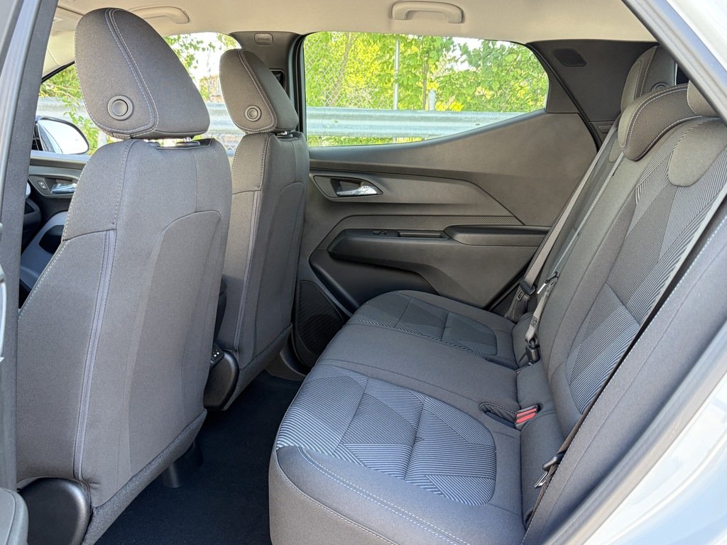 Chevrolet Bolt  2027 à Joliette, Québec - 9 - w1024h768px