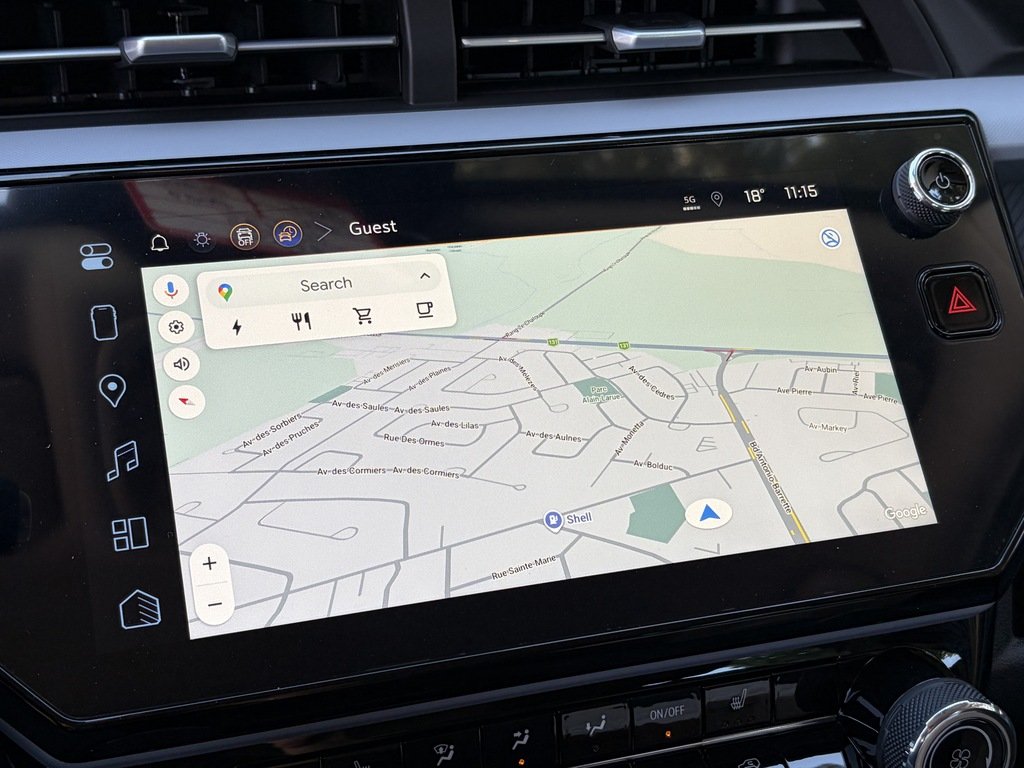2027 Chevrolet Bolt in Joliette, Quebec - 14 - w1024h768px