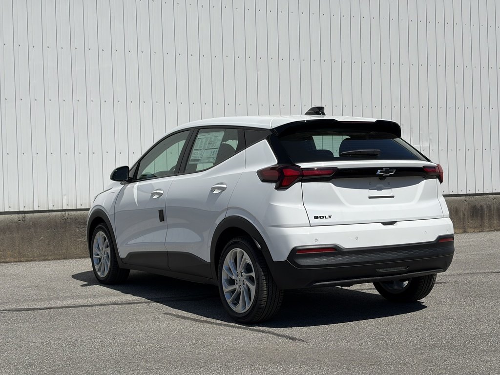 Chevrolet Bolt  2027 à Joliette, Québec - 4 - w1024h768px