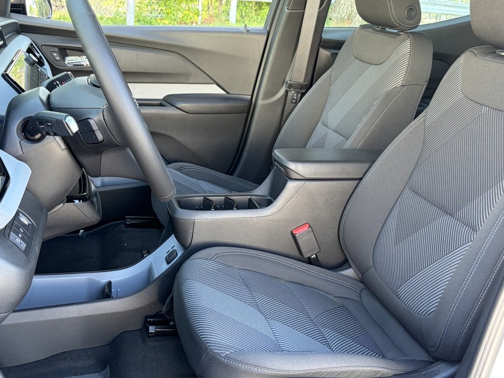 Chevrolet Bolt  2027 à Joliette, Québec - 8 - w1024h768px