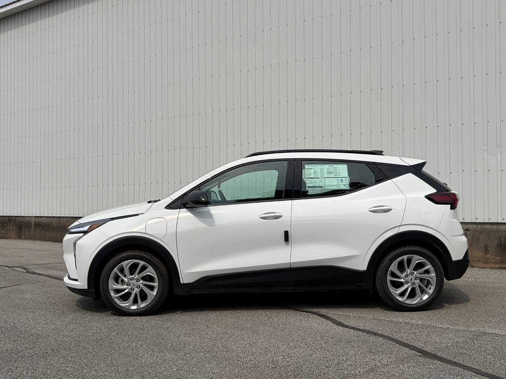 Chevrolet Bolt  2027 à Joliette, Québec - 3 - w1024h768px