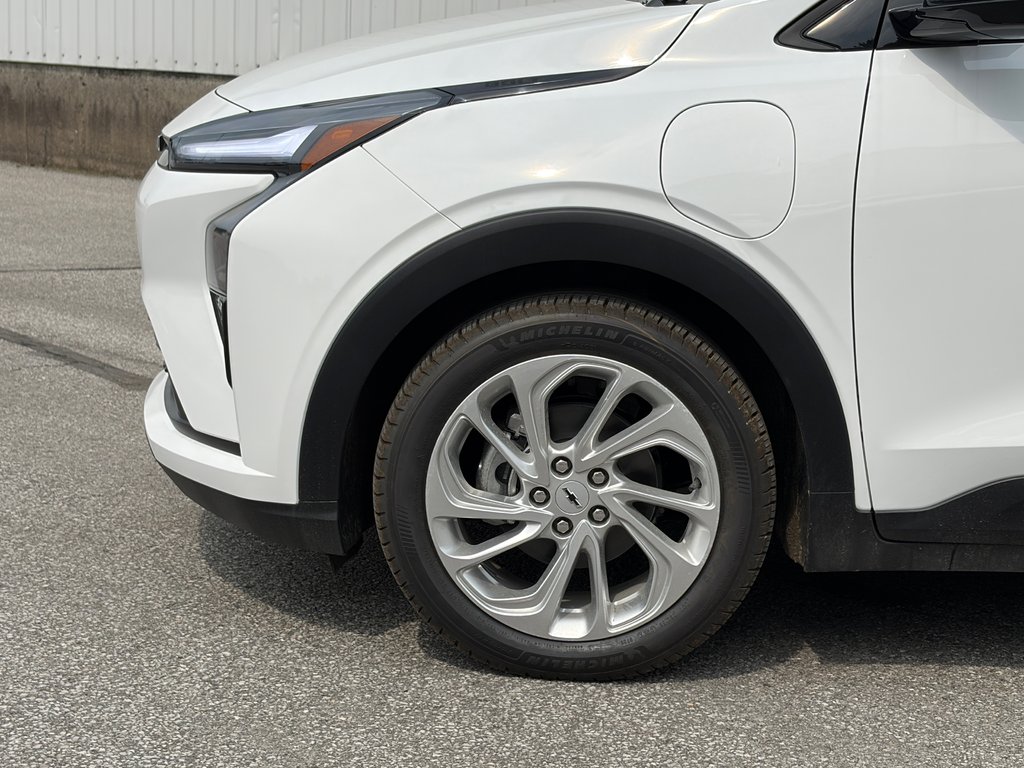 Chevrolet Bolt  2027 à Joliette, Québec - 6 - w1024h768px