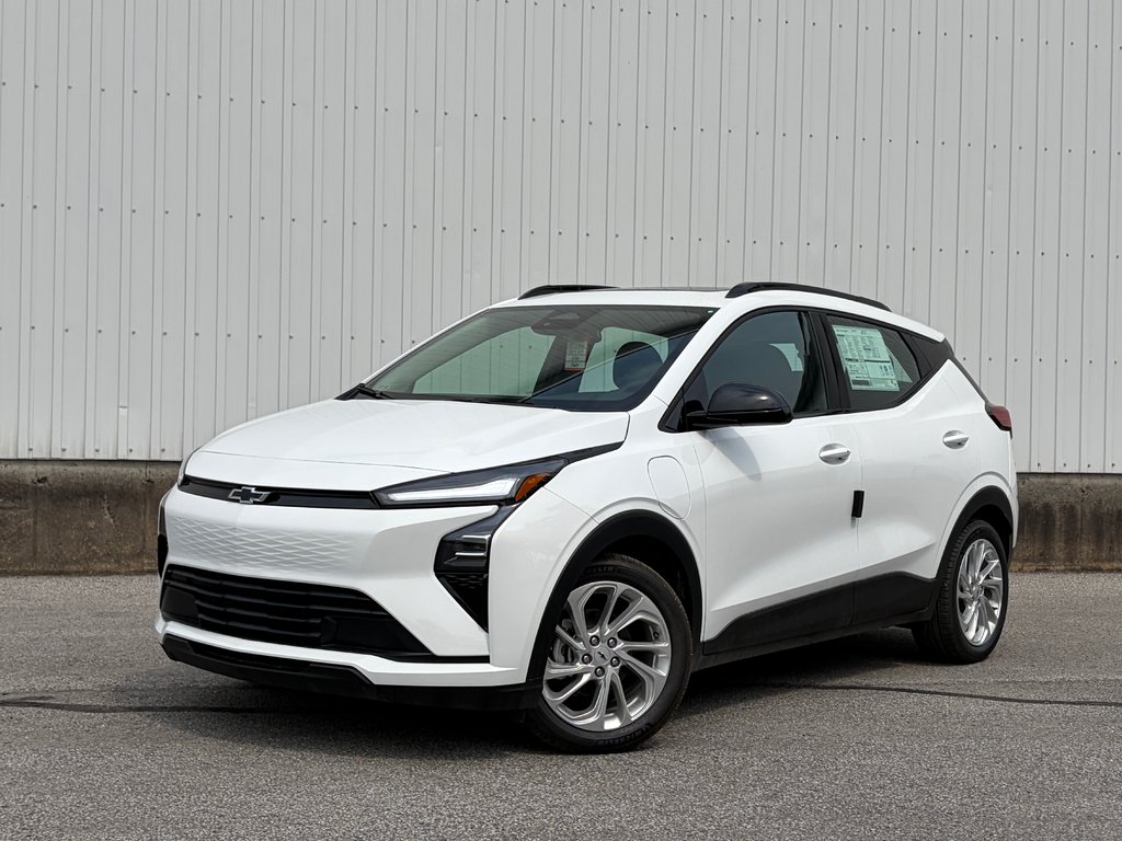 Chevrolet Bolt  2027 à Joliette, Québec - 1 - w1024h768px
