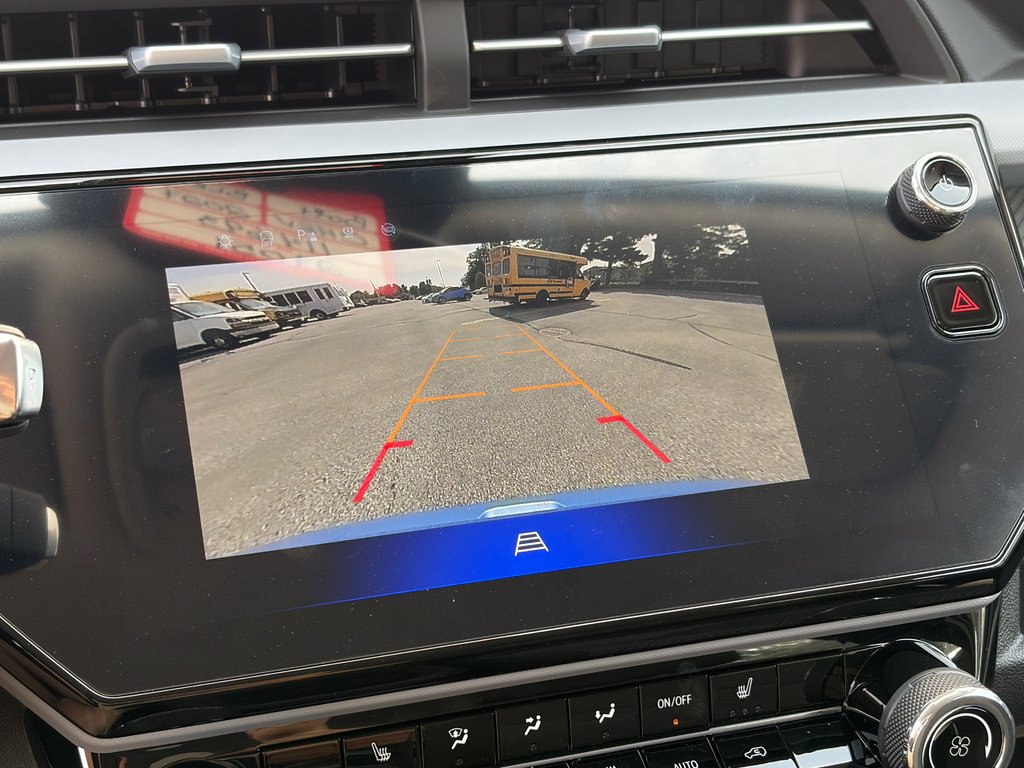 2027 Chevrolet Bolt in Joliette, Quebec - 15 - w1024h768px