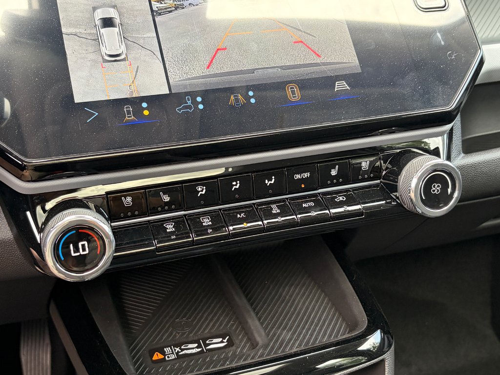 2027 Chevrolet Bolt in Joliette, Quebec - 17 - w1024h768px