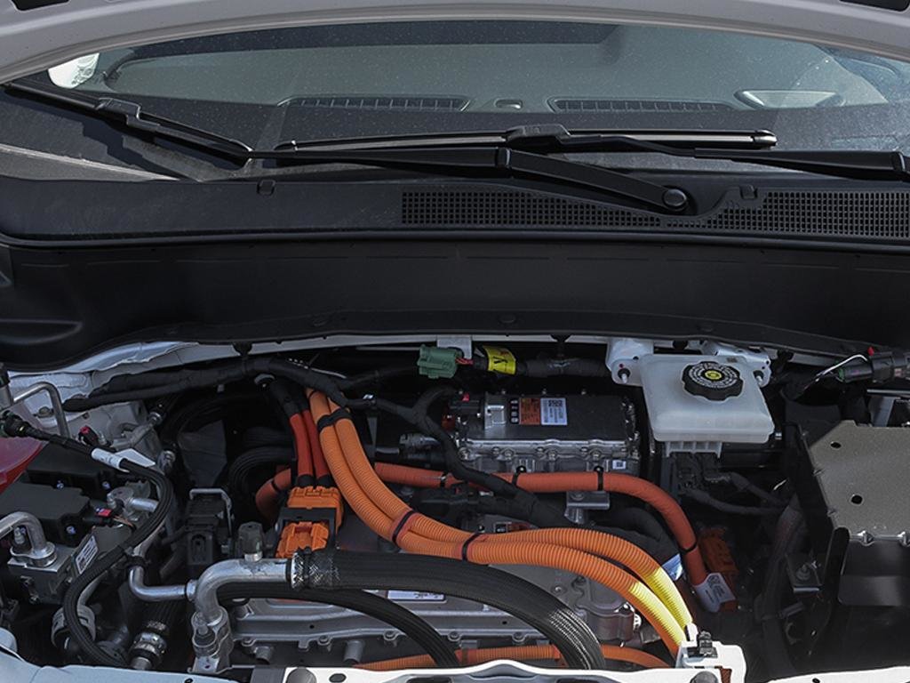 2027 Chevrolet Bolt in Joliette, Quebec - 6 - w1024h768px