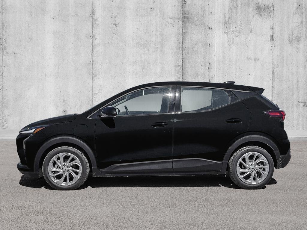 2027 Chevrolet Bolt in Joliette, Quebec - 3 - w1024h768px