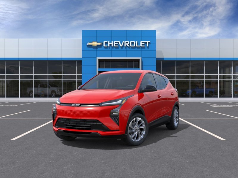 2027 Chevrolet Bolt in Joliette, Quebec - 1 - w1024h768px