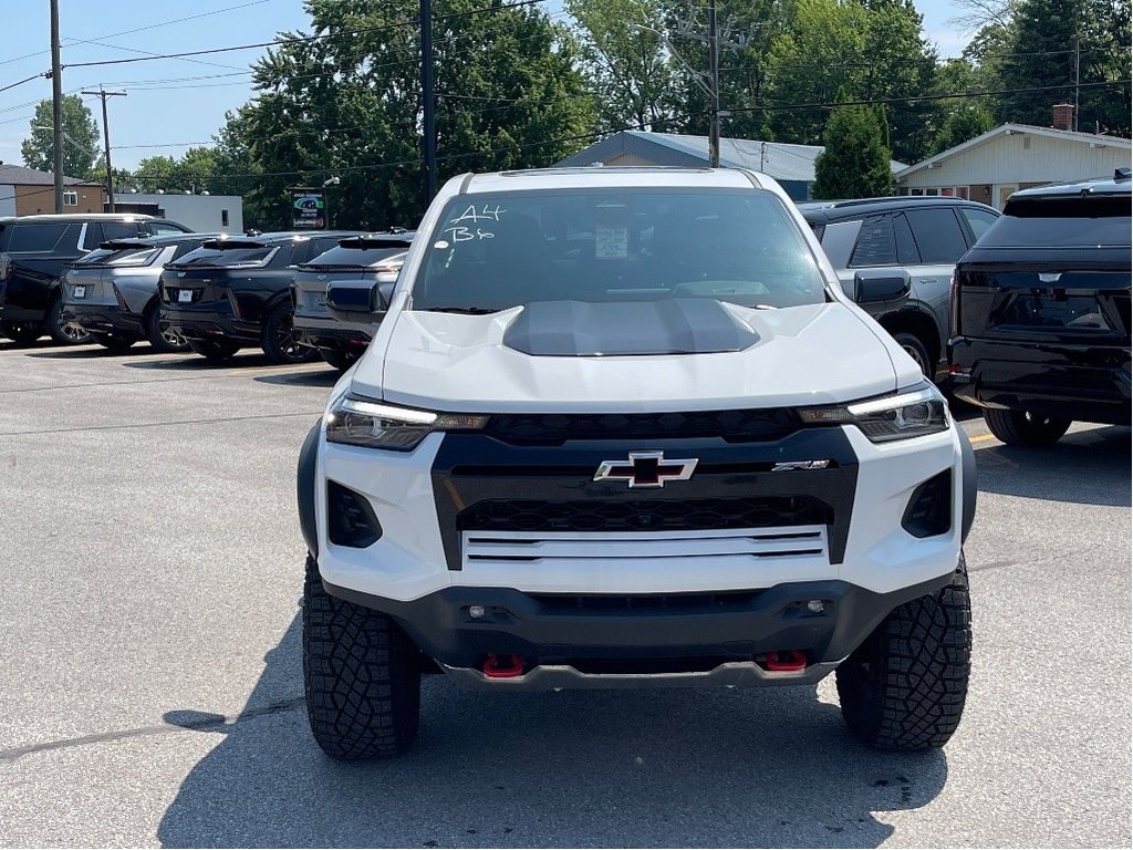 Chevrolet Colorado  2025 à Joliette, Québec - 2 - w1024h768px