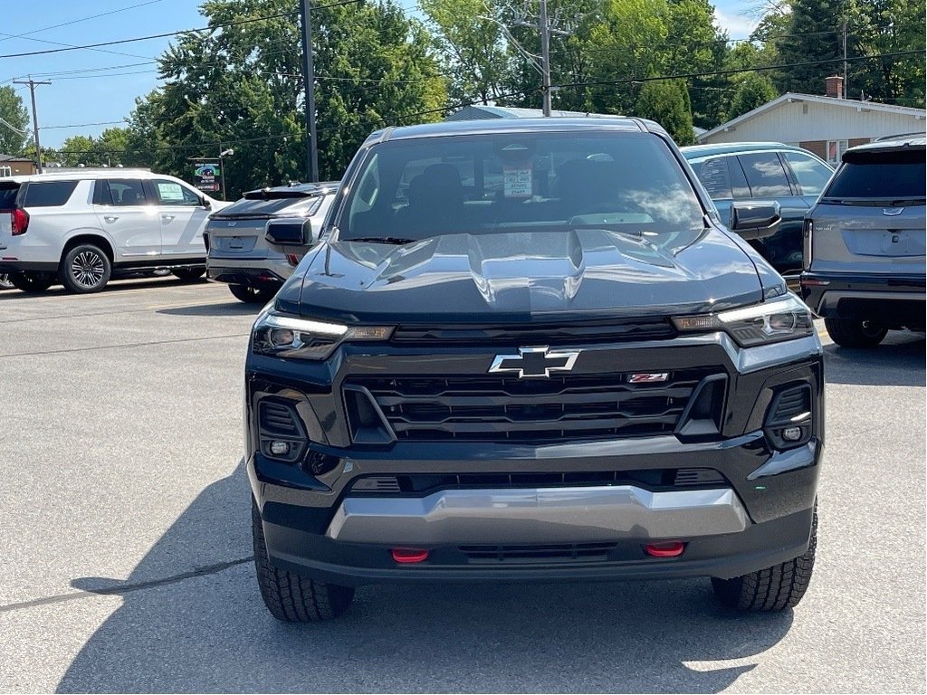 Chevrolet Colorado  2025 à Joliette, Québec - 2 - w1024h768px