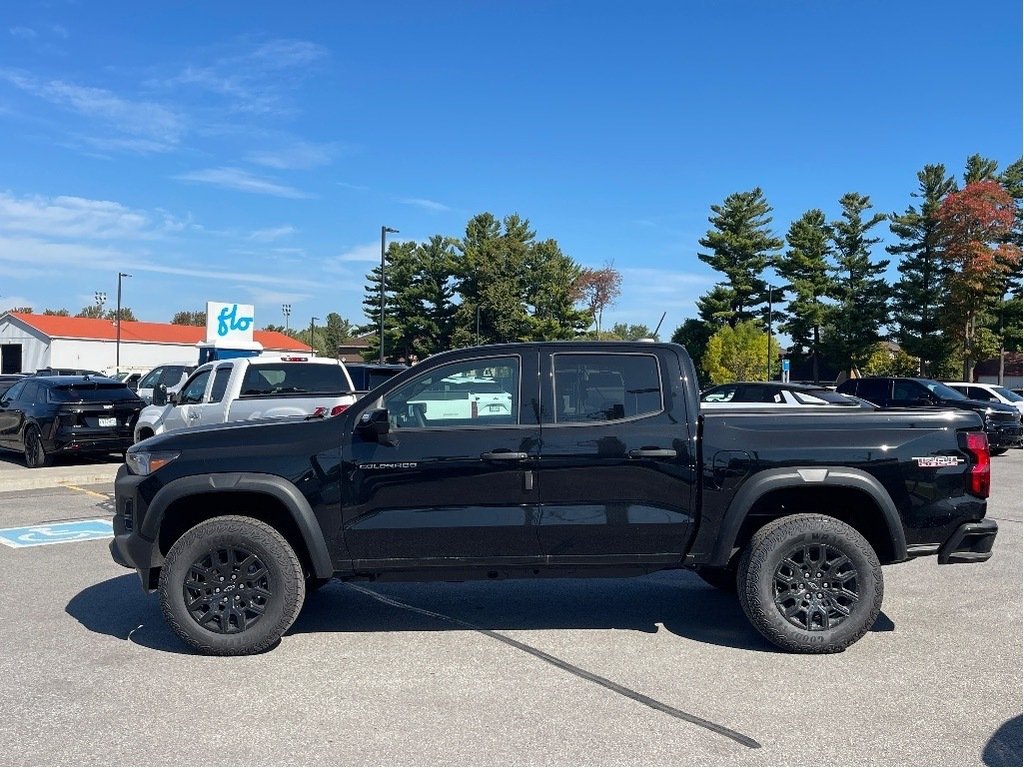 2026 Chevrolet Colorado in Joliette, Quebec - 3 - w1024h768px