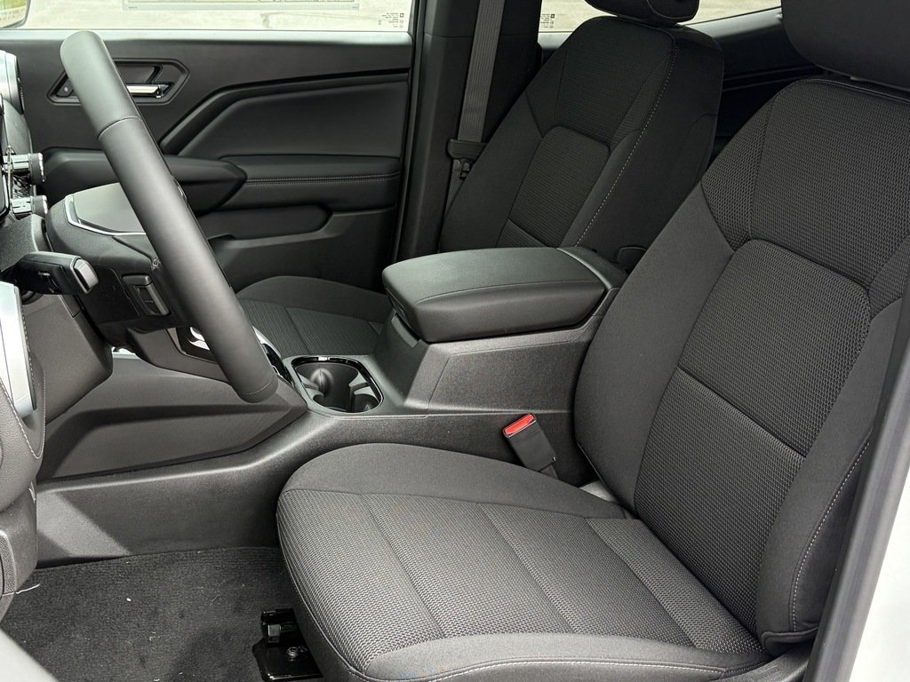 2026 Chevrolet Colorado in Joliette, Quebec - 8 - w1024h768px