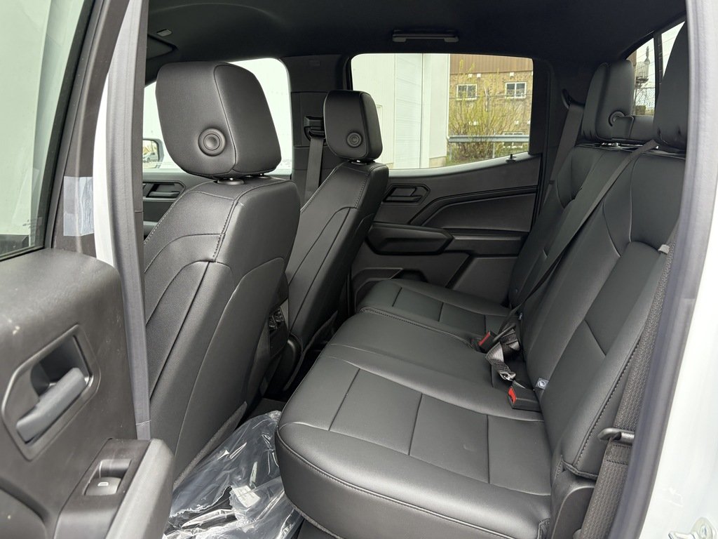 Chevrolet Colorado  2026 à Joliette, Québec - 9 - w1024h768px